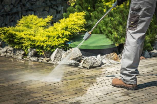 Best Sidewalk and Walkway Pressure Cleaning in Freeport, NY